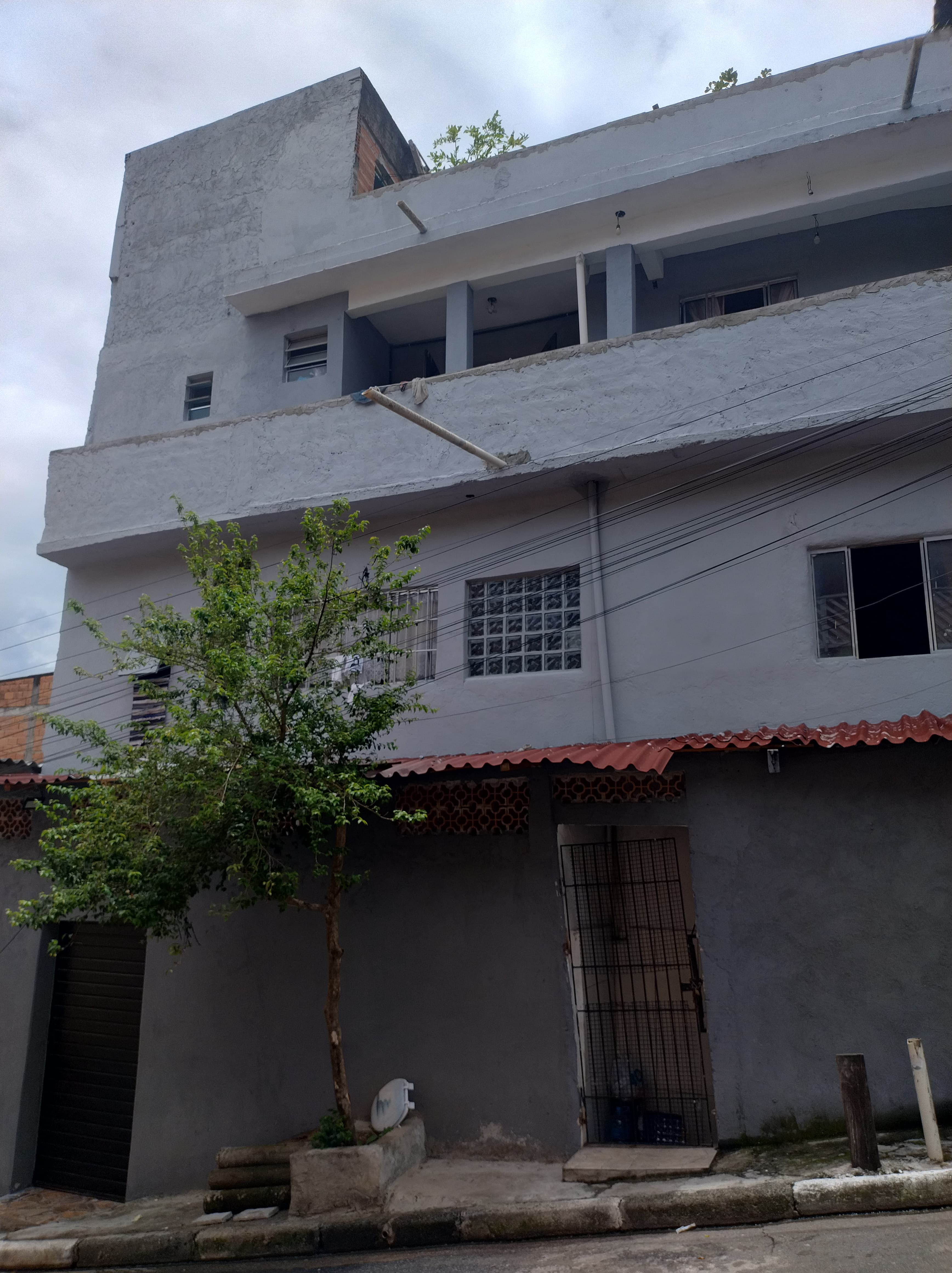 Casa sobrado JD Conceição 
